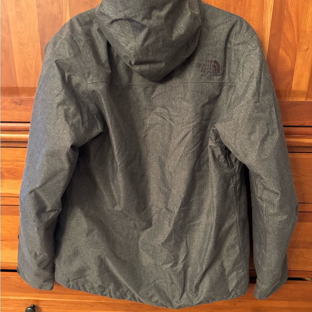 The North Face Men’s Hooded Softshell Jacket Fleece Lined Gray Size S - Picture 2 of 4